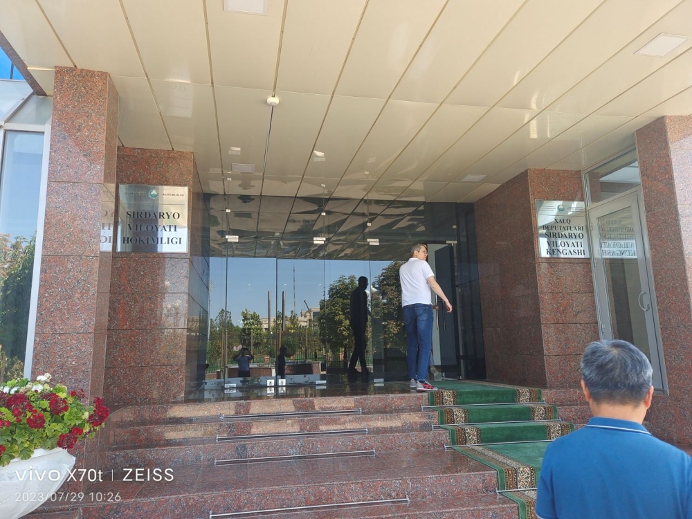 729盐碱地治理及工厂用地洽谈会议 (4) 729盐碱地治理及工厂用地洽谈会议 (4)